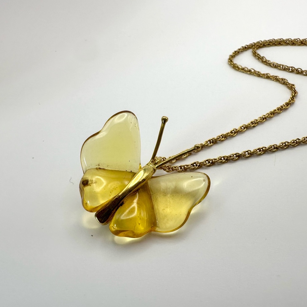 Vintage Avon Yellow Butterfly Necklace, EUC